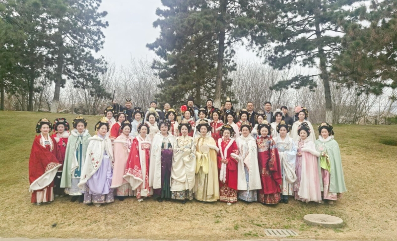 陕西地矿集团总部开展&ldquo;唐韵巾帼绽芳华 古风雅游传文脉&rdquo;三八妇女节主题活动